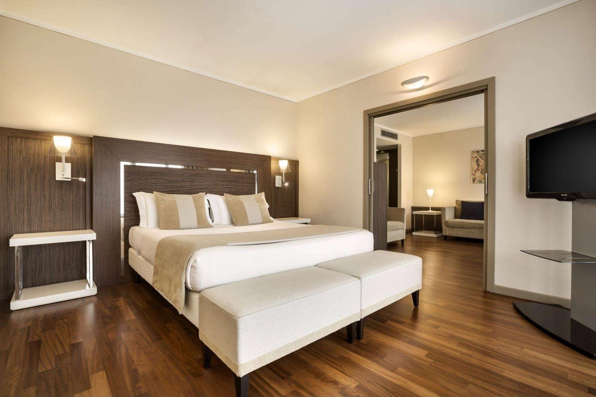 Ramada Plaza By Wyndham Hotel Mailand